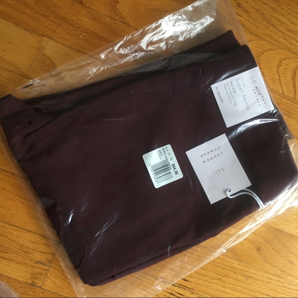 — LC Lauren Conrad —Twill Leggings Cranberry Color - Picture 2 of 4